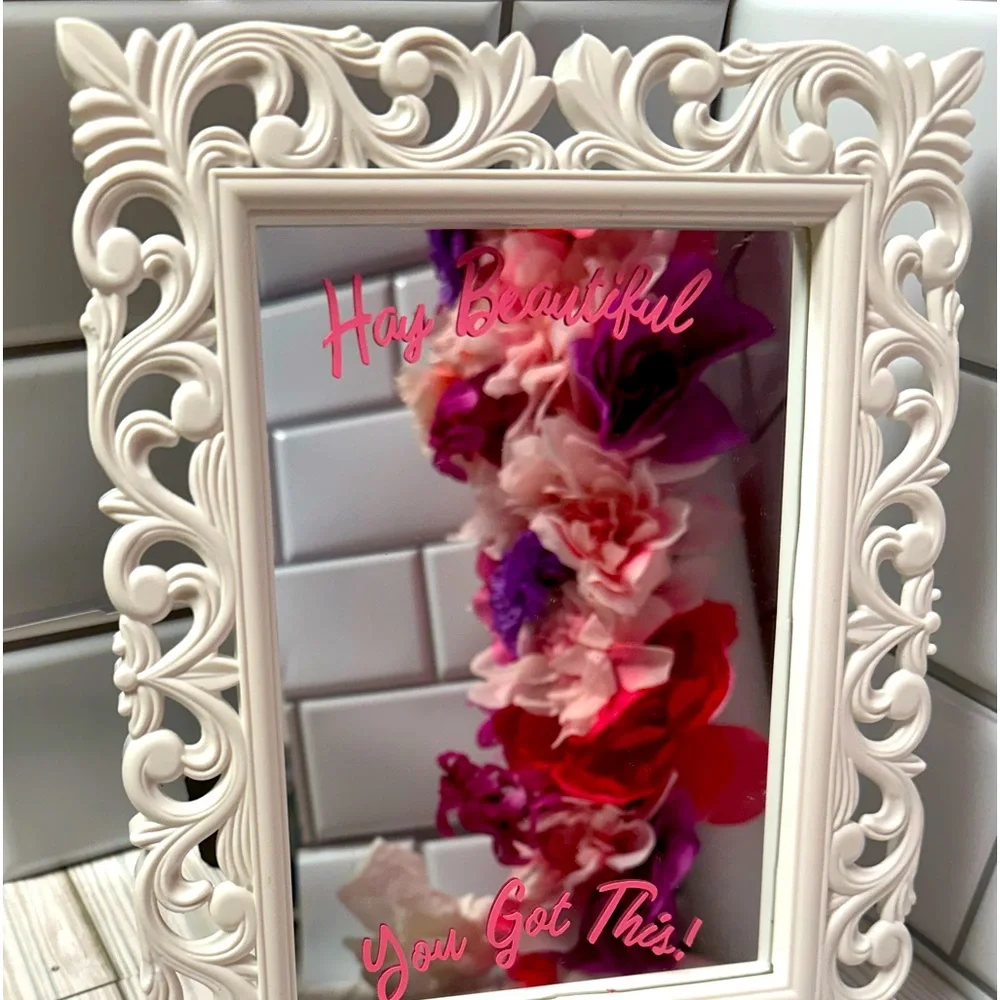 Notes to Self (Reminder Mirror)